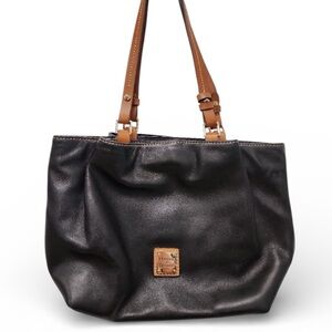 8090 DOONEY & BOURKE BLACK FLYNN TOTE BAG 254418090